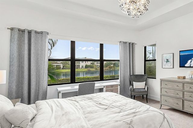 13689 Artisan Circle, Palm Beach Gardens, FL 33418