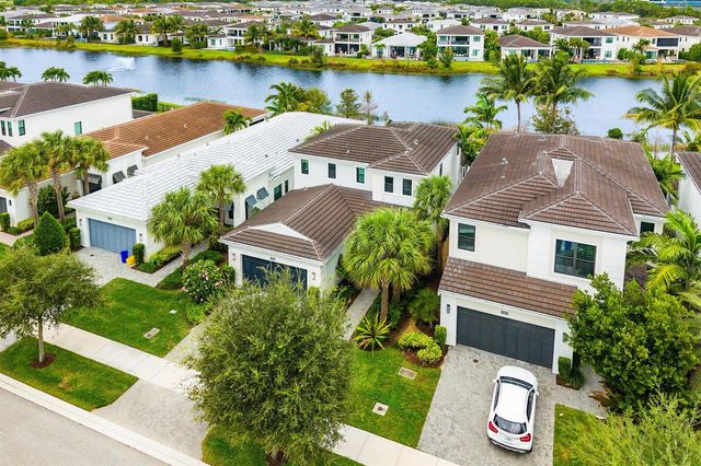 13689 Artisan Circle, Palm Beach Gardens, FL 33418