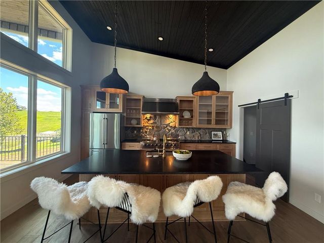 778 Lake Viking Terrace, Altamont, MO 64620