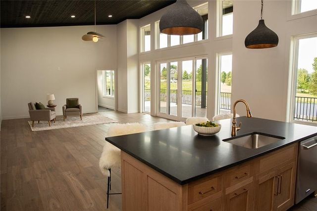 778 Lake Viking Terrace, Altamont, MO 64620