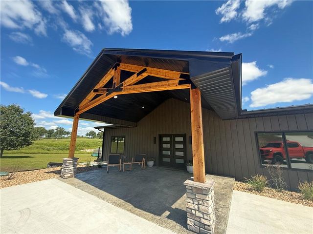 778 Lake Viking Terrace, Altamont, MO 64620