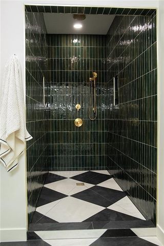 778 Lake Viking Terrace, Altamont, MO 64620