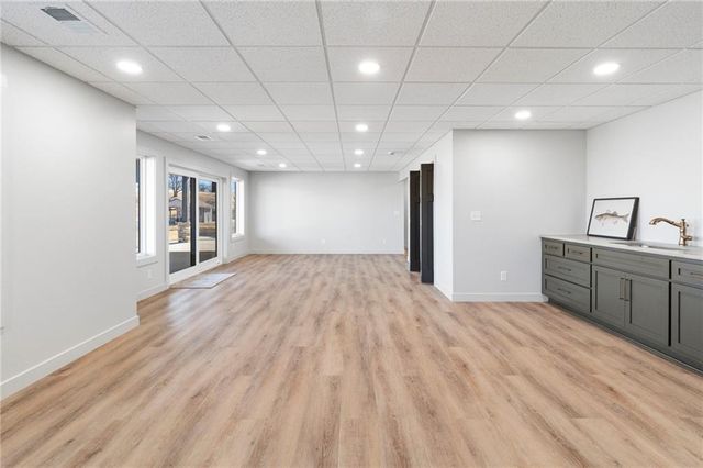 778 Lake Viking Terrace, Altamont, MO 64620