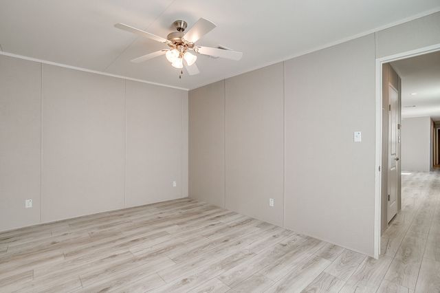 6303 N Oklahoma Trail, Granbury, TX 76048