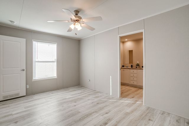 6303 N Oklahoma Trail, Granbury, TX 76048