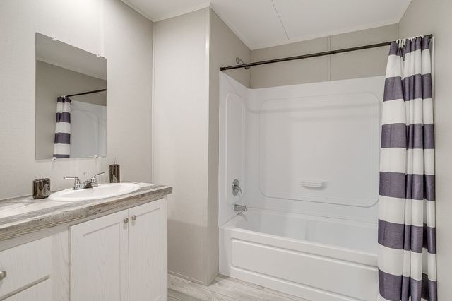 6303 N Oklahoma Trail, Granbury, TX 76048