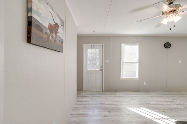 6303 N Oklahoma Trail, Granbury, TX 76048