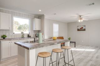 6303 N Oklahoma Trail, Granbury, TX 76048