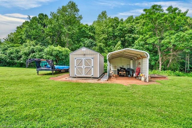 1018 Carson James Drive, Boonville, NC 27011