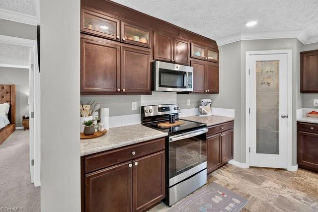 1018 Carson James Drive, Boonville, NC 27011