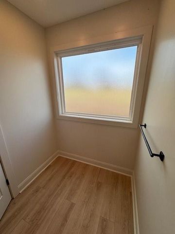 1881 Lake Viking Terrace, Gallatin, MO 64640