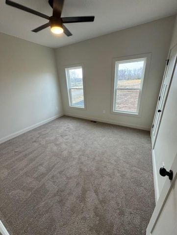 1881 Lake Viking Terrace, Gallatin, MO 64640