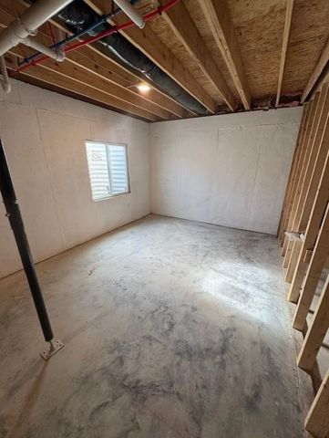 1881 Lake Viking Terrace, Gallatin, MO 64640