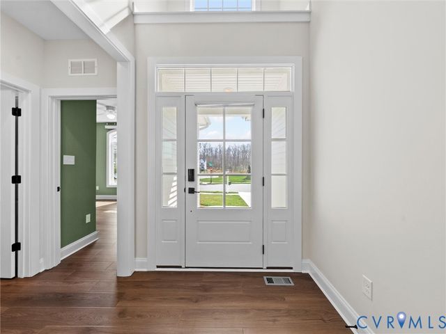 15806 Maclear Dr, Midlothian, VA 23112