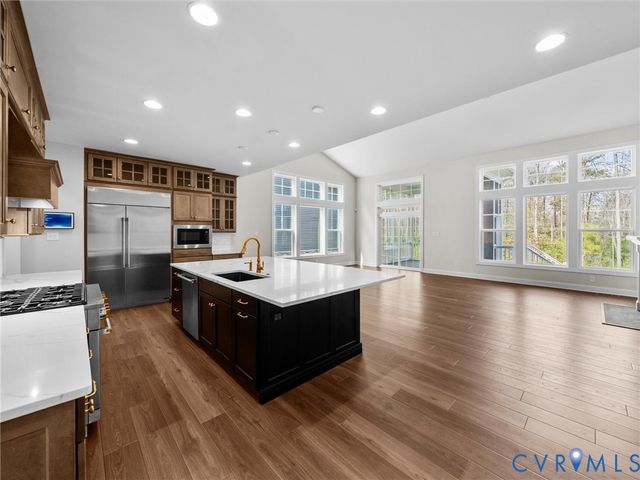 15806 Maclear Dr, Midlothian, VA 23112