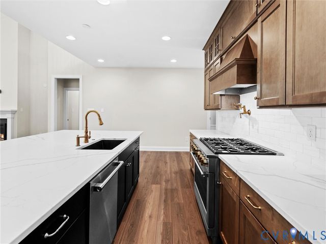 15806 Maclear Dr, Midlothian, VA 23112