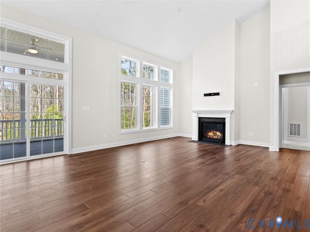 15806 Maclear Dr, Midlothian, VA 23112