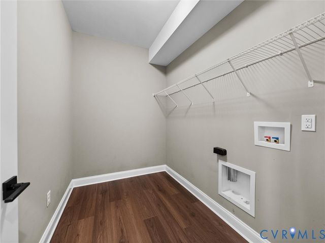 15806 Maclear Dr, Midlothian, VA 23112