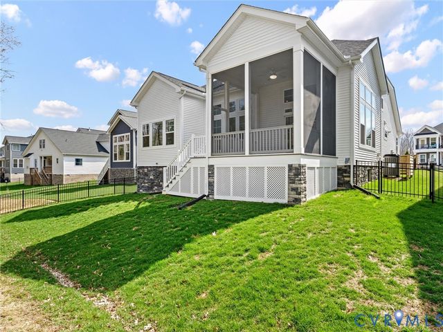 15806 Maclear Dr, Midlothian, VA 23112