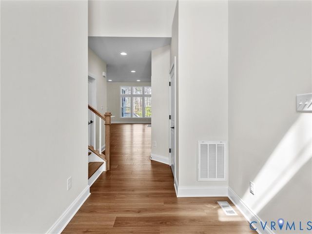 15806 Maclear Dr, Midlothian, VA 23112