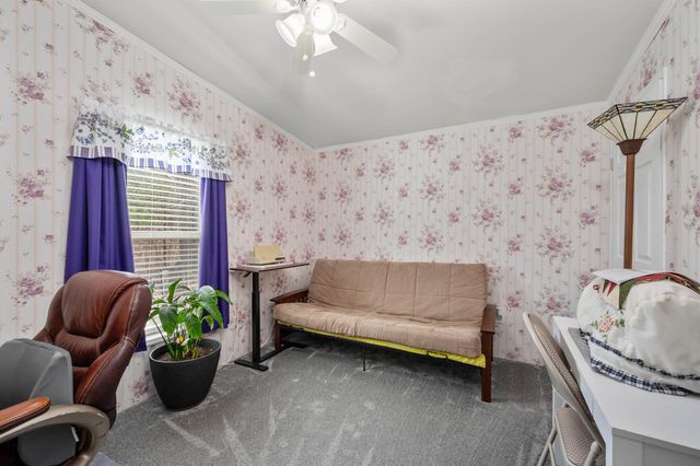 7 Lilac Lane, Pittsfield, NH 03263