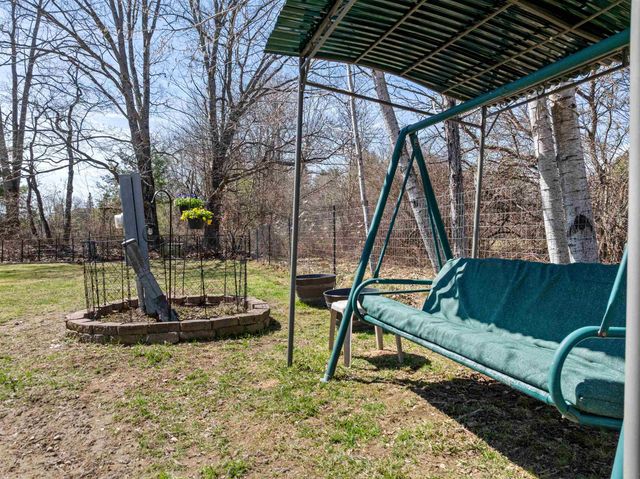 7 Lilac Lane, Pittsfield, NH 03263