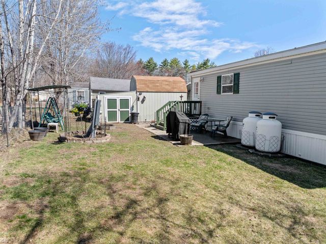 7 Lilac Lane, Pittsfield, NH 03263