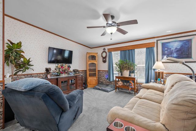 7 Lilac Lane, Pittsfield, NH 03263