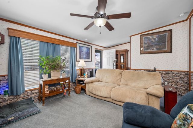 7 Lilac Lane, Pittsfield, NH 03263