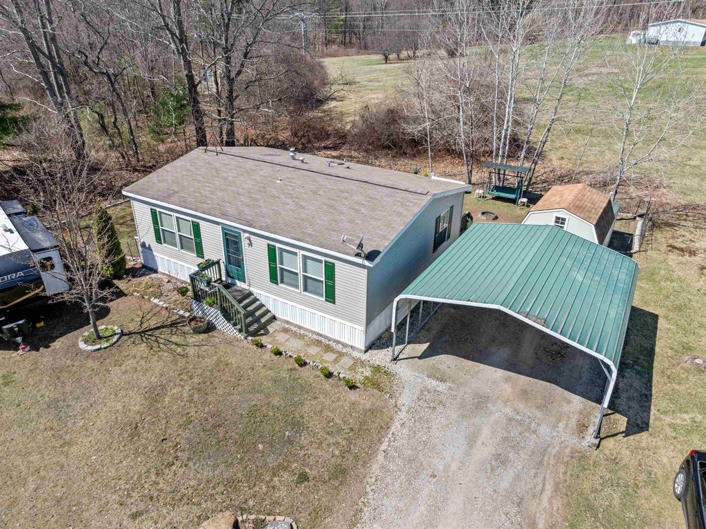 7 Lilac Lane, Pittsfield, NH 03263