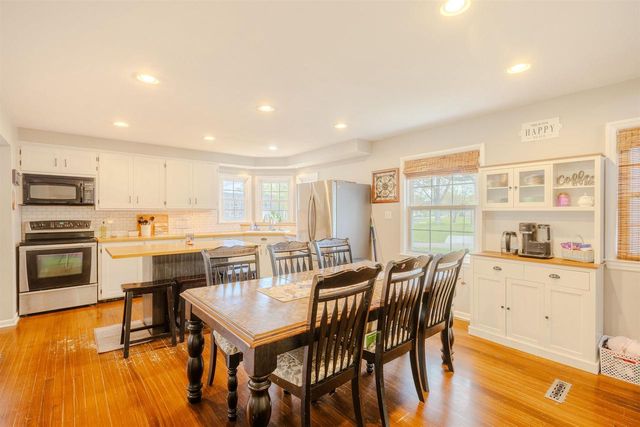 360 1ST STREET, Port Edwards, WI 54469
