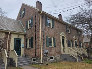 70 SIMS Street, Bridgeport, CT 06604