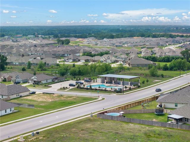 1939 Thorndyke Lane, Bryan, TX 77807