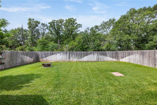 1939 Thorndyke Lane, Bryan, TX 77807