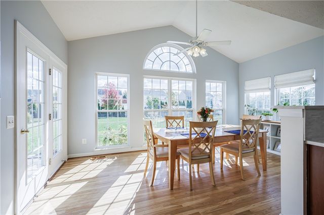 18 Caboose Circle, Chili, NY 14514