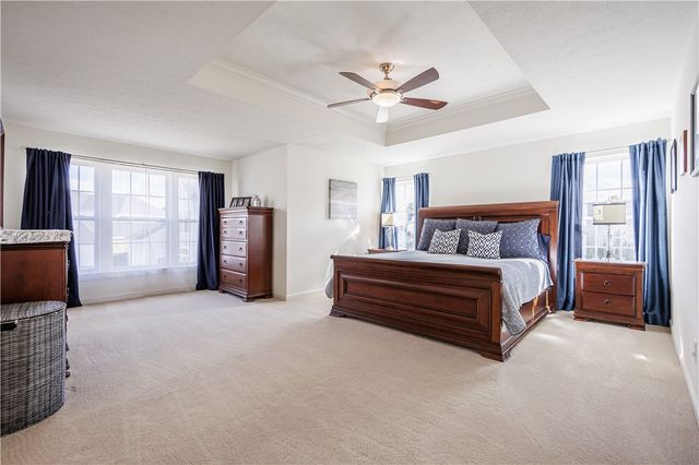 18 Caboose Circle, Chili, NY 14514