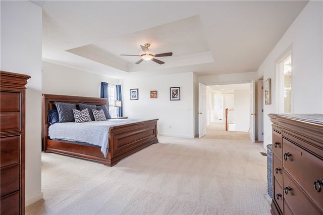 18 Caboose Circle, Chili, NY 14514