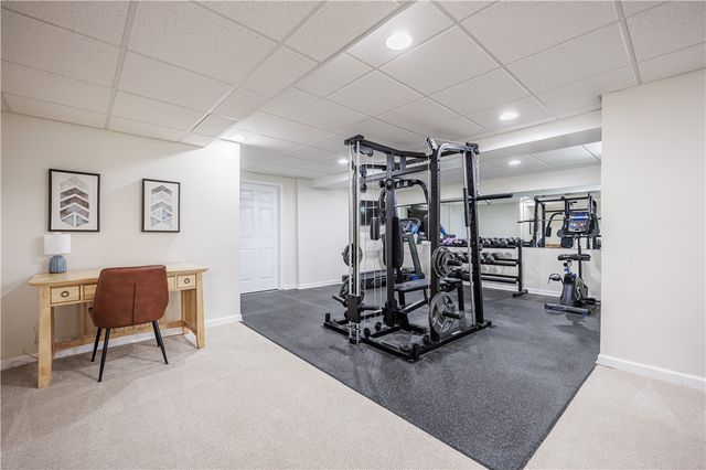 18 Caboose Circle, Chili, NY 14514