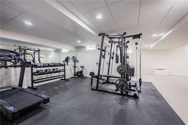 18 Caboose Circle, Chili, NY 14514