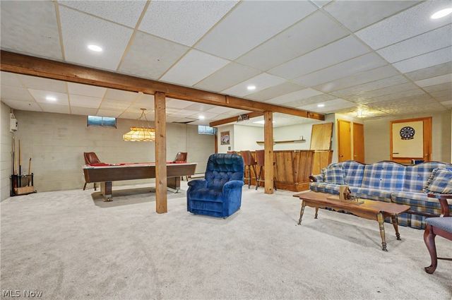 671 S Sheraton Drive, Akron, OH 44319