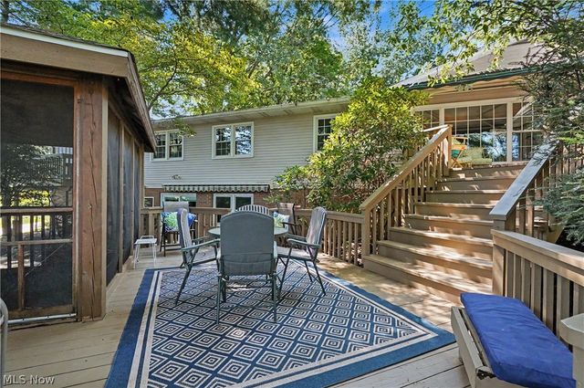 671 S Sheraton Drive, Akron, OH 44319
