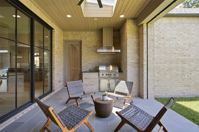 7033 Chantilly Lane, Dallas, TX 75214