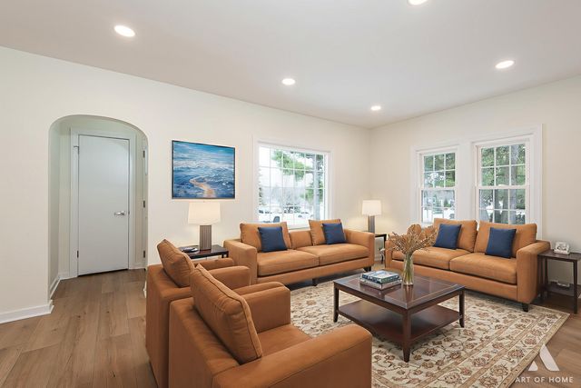 1015 Grandview Avenue, Lockport, IL 60441