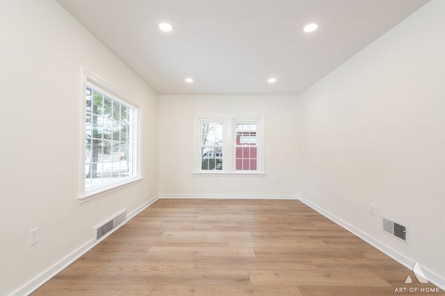 1015 Grandview Avenue, Lockport, IL 60441