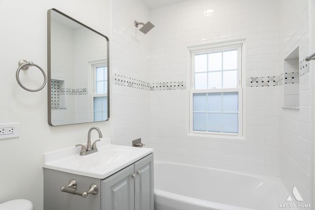 1015 Grandview Avenue, Lockport, IL 60441