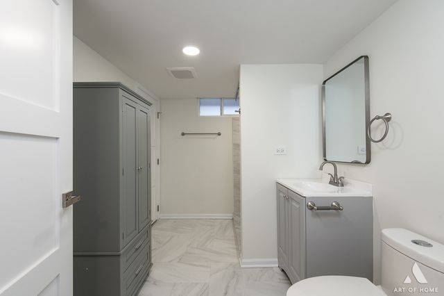 1015 Grandview Avenue, Lockport, IL 60441