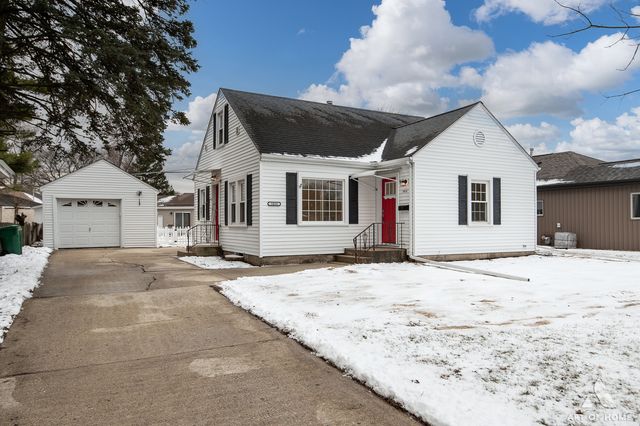 1015 Grandview Avenue, Lockport, IL 60441