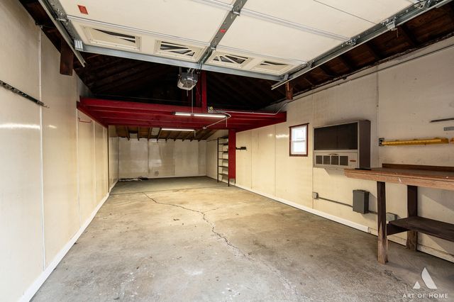 1015 Grandview Avenue, Lockport, IL 60441