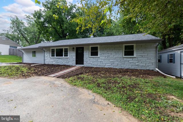 1016 W BOOT RD, Downingtown, PA 19335