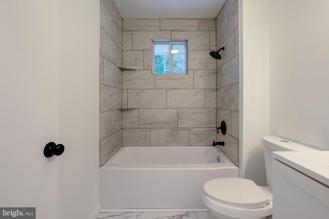 1016 W BOOT RD, Downingtown, PA 19335